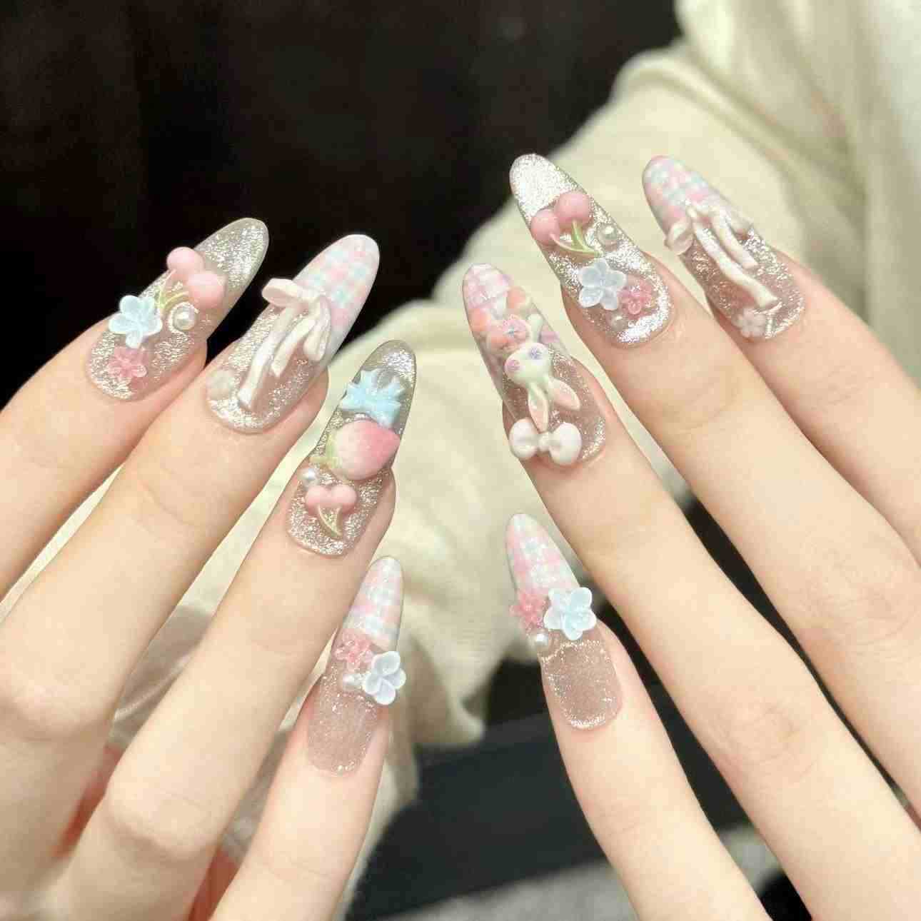 10個入りオーバル型ハンドメイドつけ爪、ライトブルーの花柄ベ - Pressed Flower Art のレビューと価格