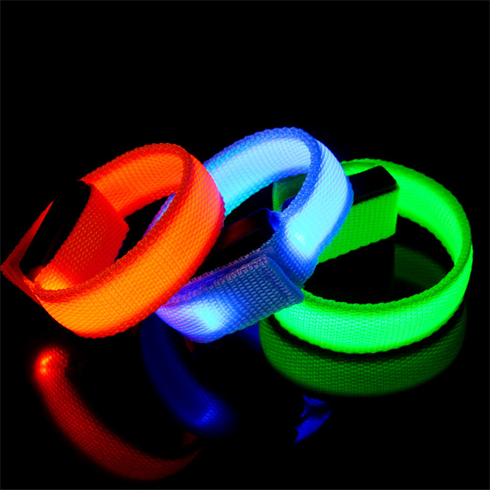 LED反射ナイロンブレスレット,調節可能なアームバンド,発光 - Coordinates Bracelet のレビューと価格